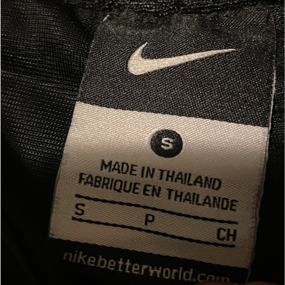 Nike Basketball/ Running Shorts - Picture 3 of 3